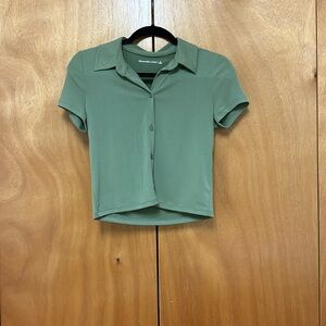 Abercrombie Green Button Down Short Sleeve Top